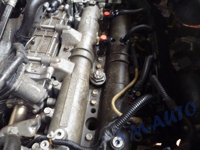 Snapped and welded injector removed
                              from Fiat Ducato with 3.0 JTD Euro 5
                              engine
